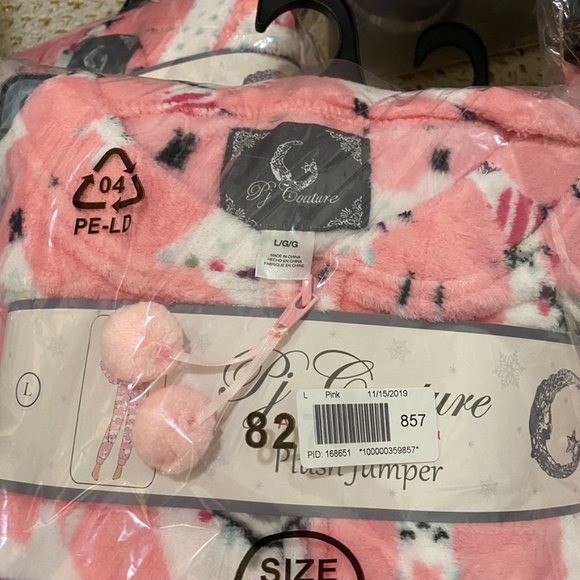 MODCLOTH Alpaca pink sleep onesie size L - Picture 4 of 4